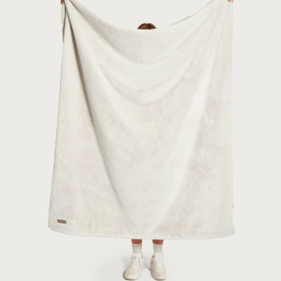 UNHIDE LIL MARSH - MEDIUM FAUX FUR WEARABLE BLANKET W/ KNOB & LOOP - Picture 11 of 16